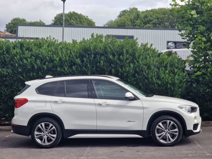 2025 BMW X1