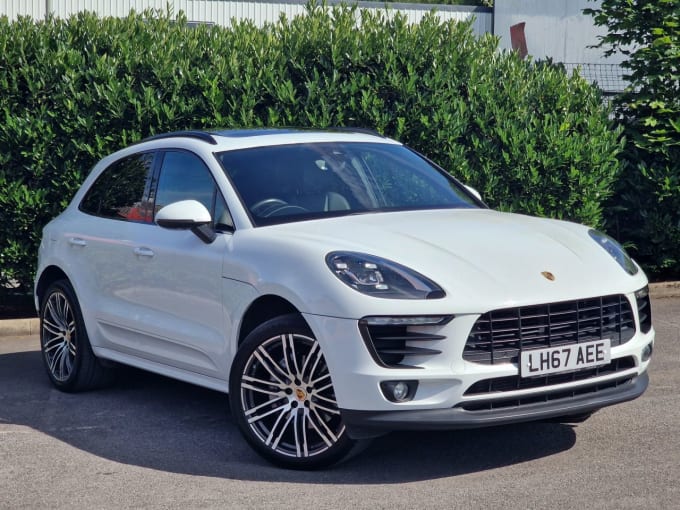 2025 Porsche Macan