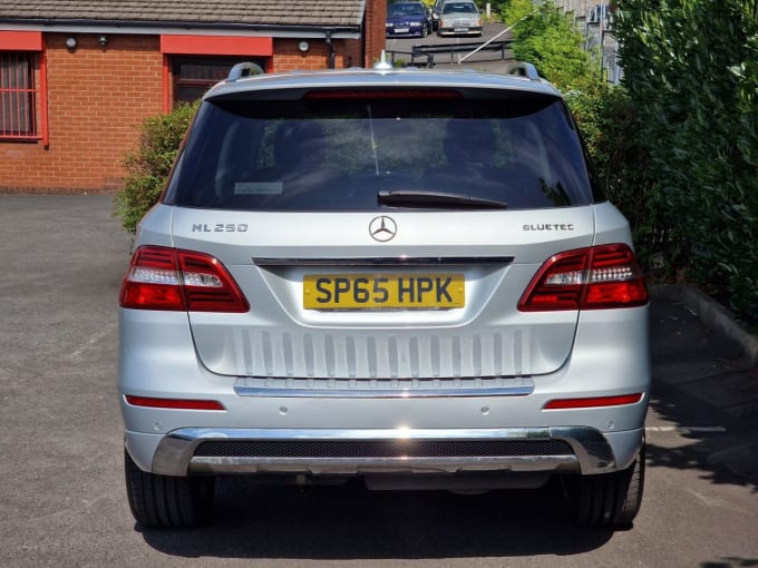 2025 Mercedes-benz M-class