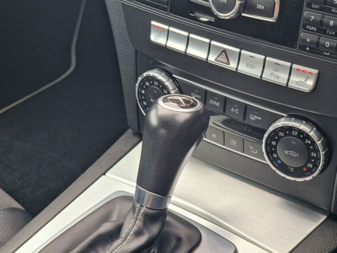 2025 Mercedes-benz C-class
