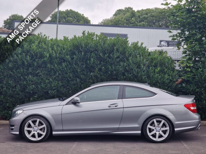 2025 Mercedes-benz C-class