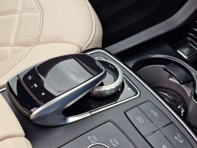 2025 Mercedes-benz Gle