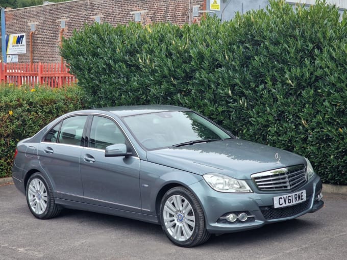 2025 Mercedes-benz C-class