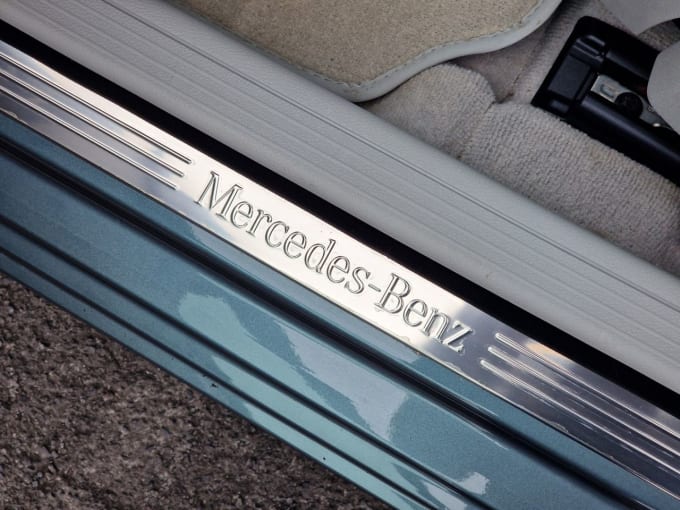 2025 Mercedes-benz C-class