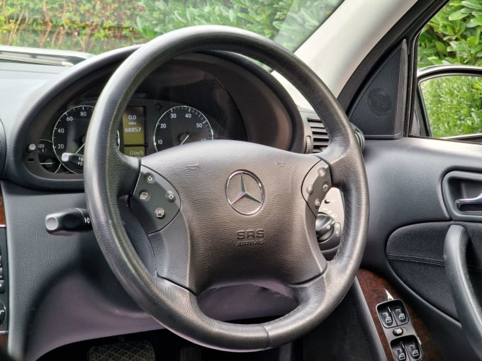 2025 Mercedes-benz C-class