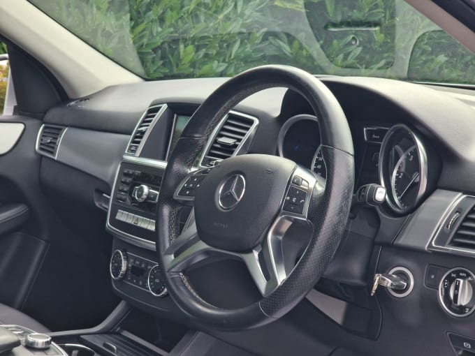2025 Mercedes-benz M-class