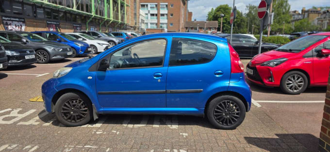 2025 Peugeot 107