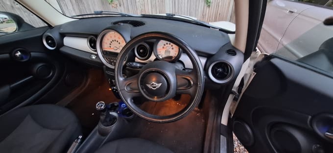 2025 Mini Hatch One