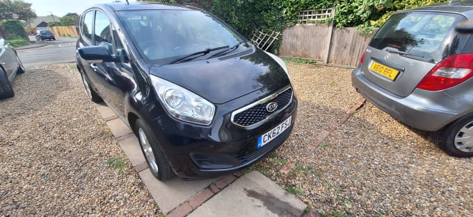 2012 Kia Venga