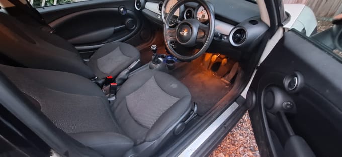 2025 Mini Hatch One