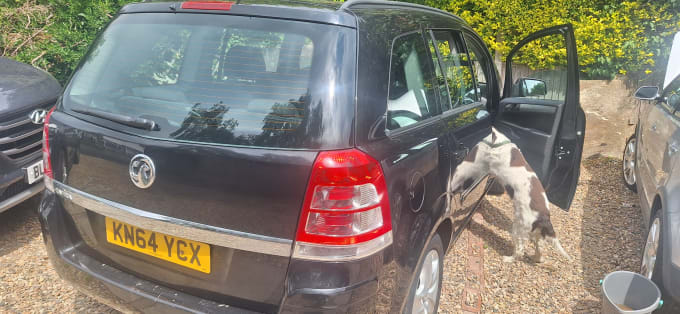 2025 Vauxhall Zafira
