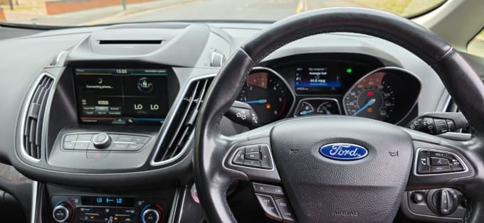 2025 Ford C-max
