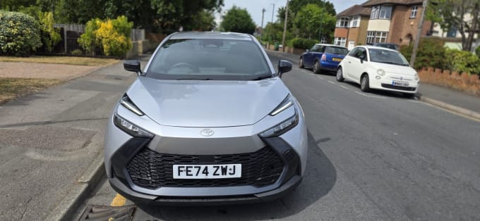 2025 Toyota C-hr