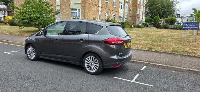 2025 Ford C-max