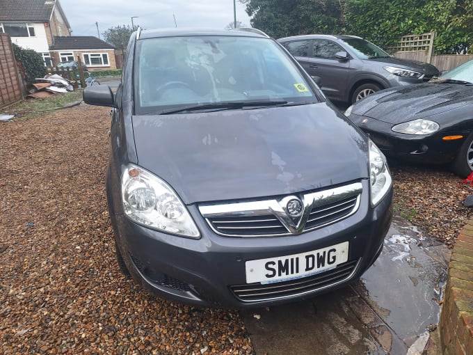 2025 Vauxhall Zafira