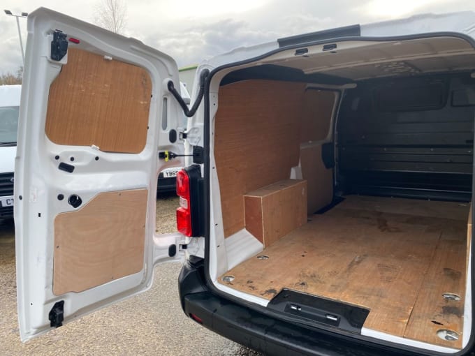 2021 Vauxhall Vivaro