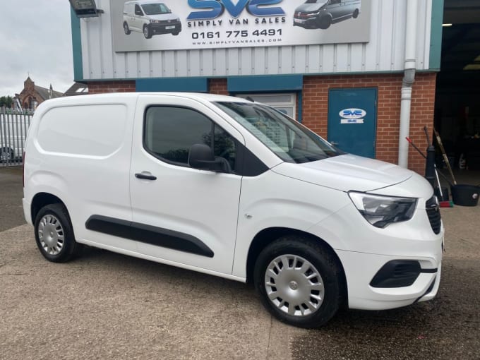 2025 Vauxhall Combo