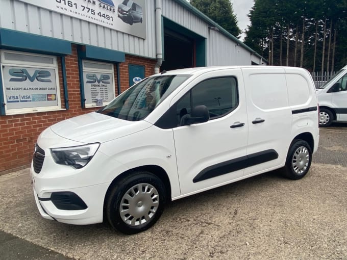 2025 Vauxhall Combo