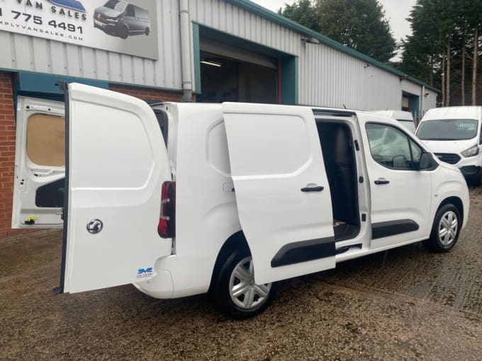 2024 Vauxhall Combo