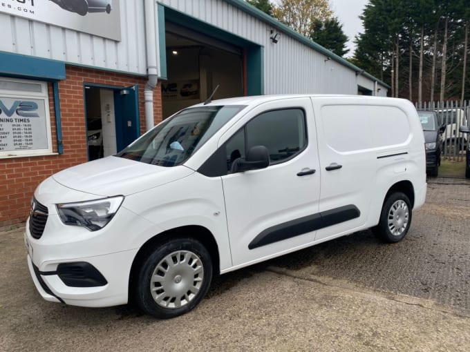 2025 Vauxhall Combo