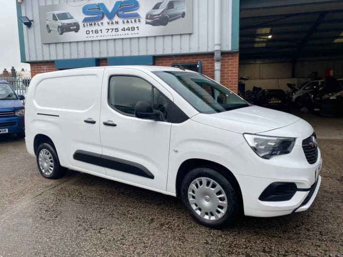 2025 Vauxhall Combo