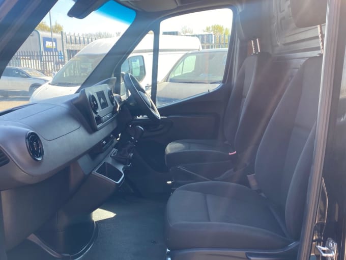2025 Mercedes-benz Sprinter