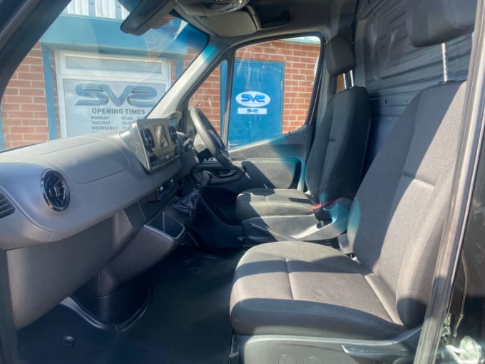 2025 Mercedes-benz Sprinter
