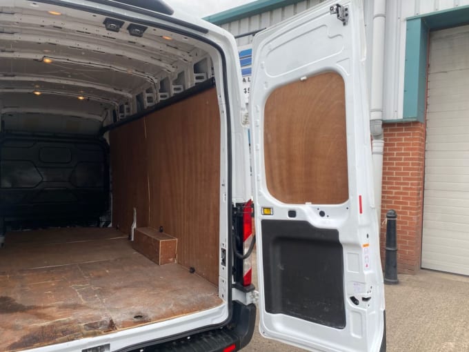 2025 Ford Transit