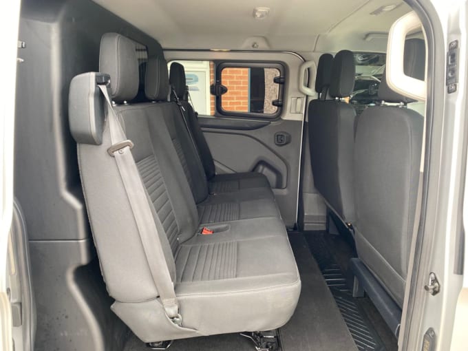 2025 Ford Transit Custom