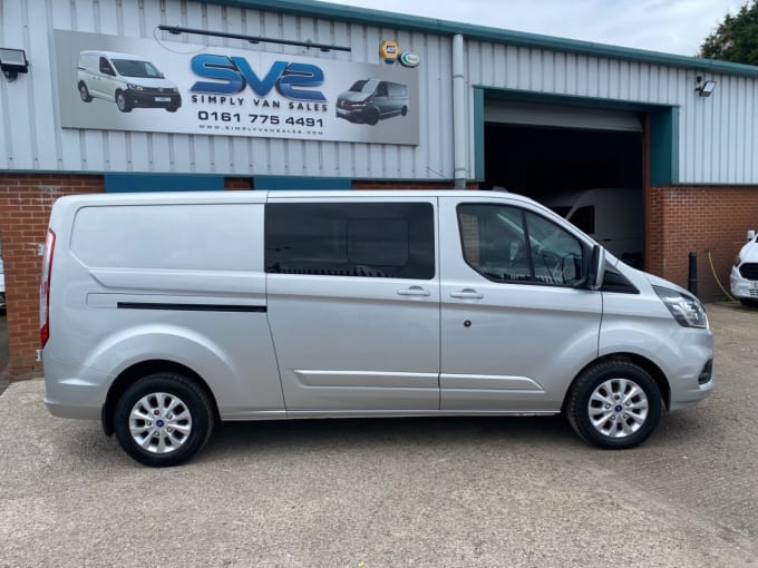 2025 Ford Transit Custom