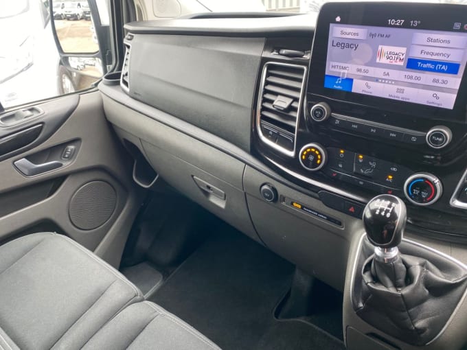 2025 Ford Transit Custom