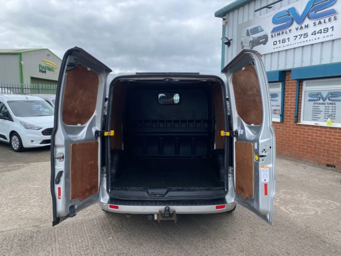 2025 Ford Transit Custom