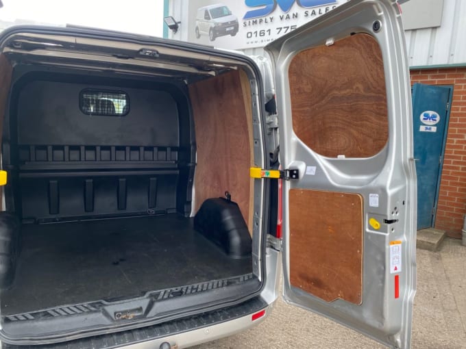 2025 Ford Transit Custom