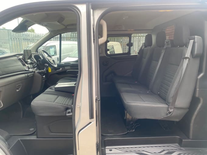 2025 Ford Transit Custom