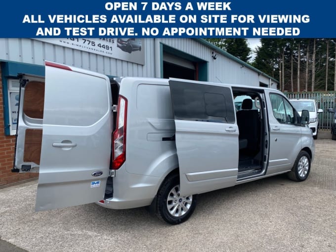 2025 Ford Transit Custom