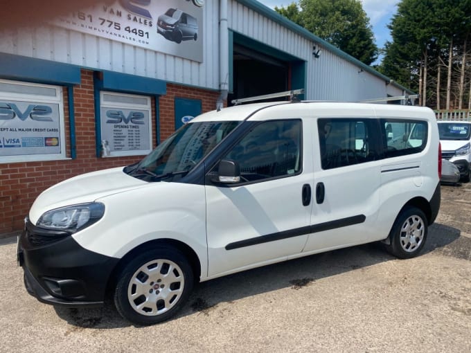 2025 Fiat Doblo