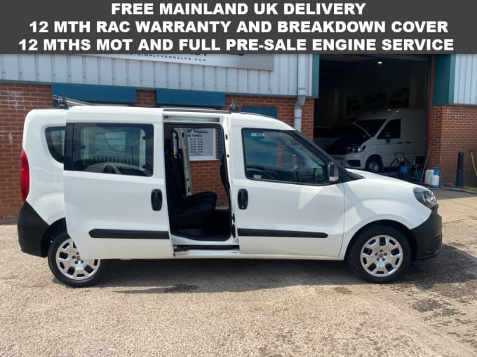 2025 Fiat Doblo