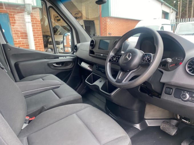 2025 Mercedes-benz Sprinter