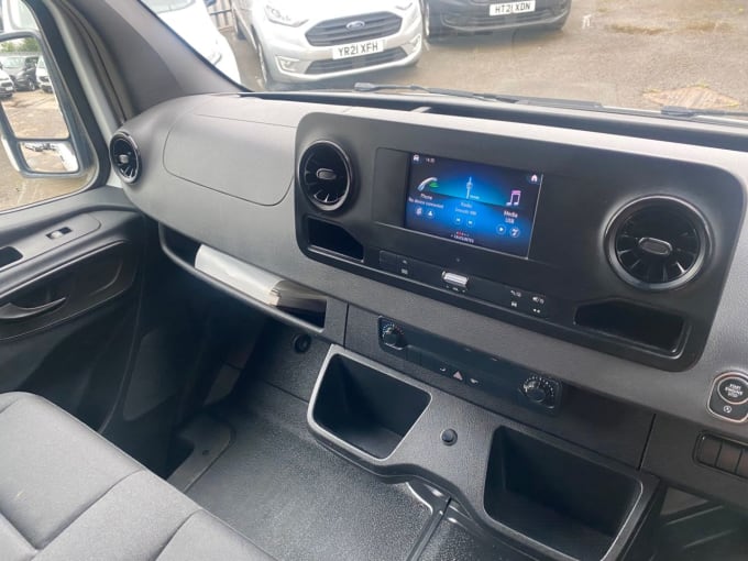 2025 Mercedes-benz Sprinter