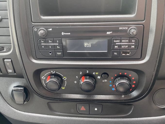 2025 Renault Trafic