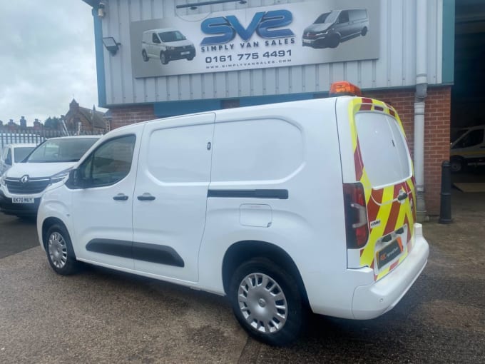 2025 Vauxhall Combo