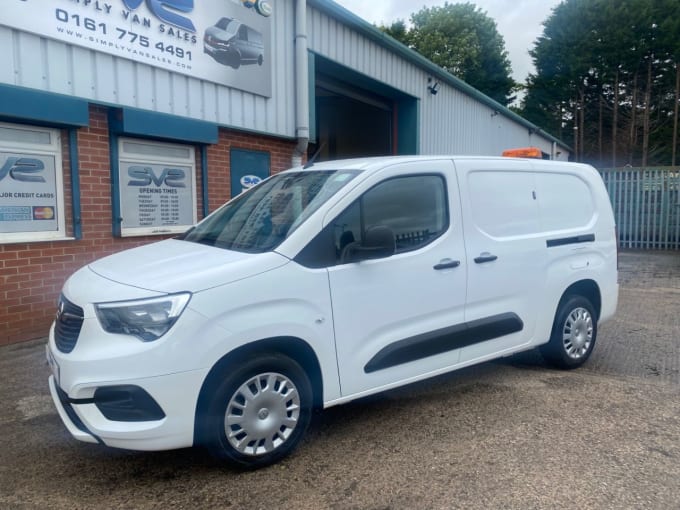 2025 Vauxhall Combo