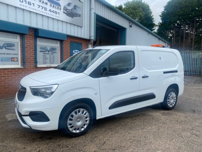 2025 Vauxhall Combo