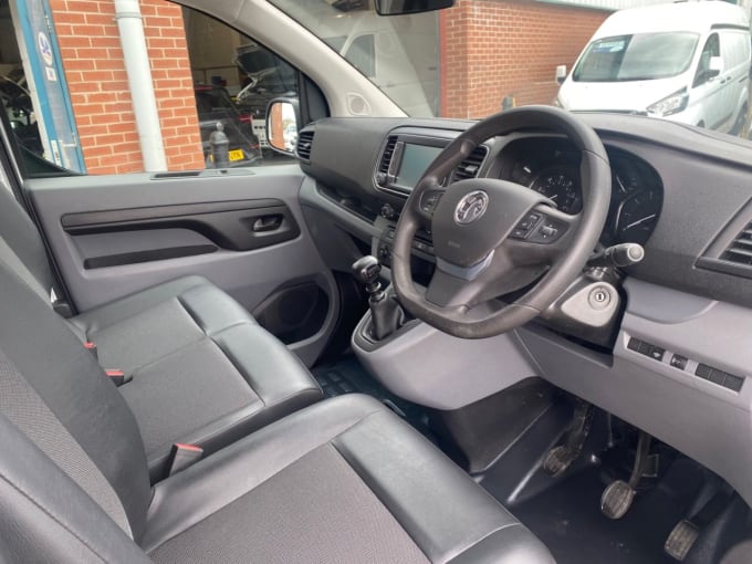 2025 Vauxhall Vivaro