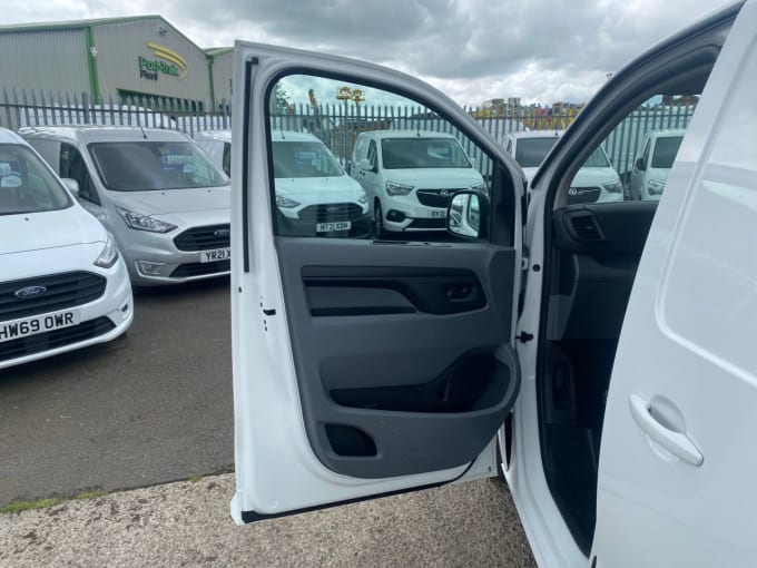 2025 Vauxhall Vivaro