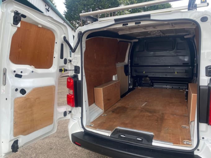 2025 Vauxhall Vivaro