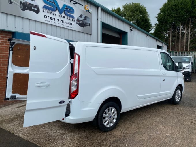 2025 Ford Transit Custom