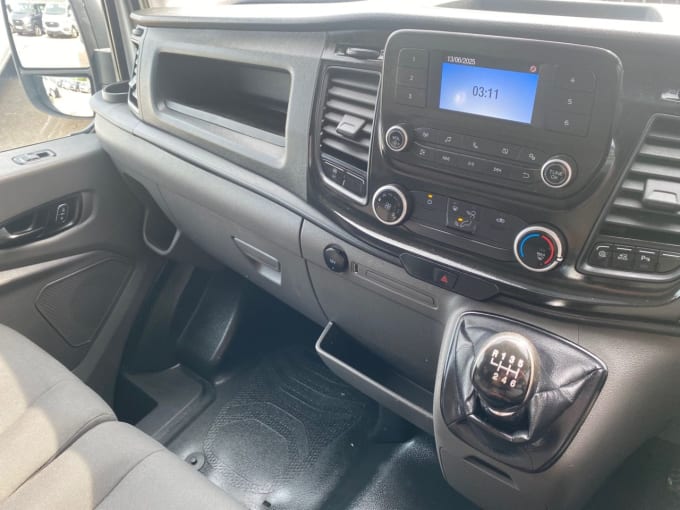 2025 Ford Transit