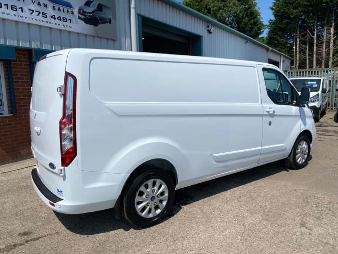 2025 Ford Transit Custom