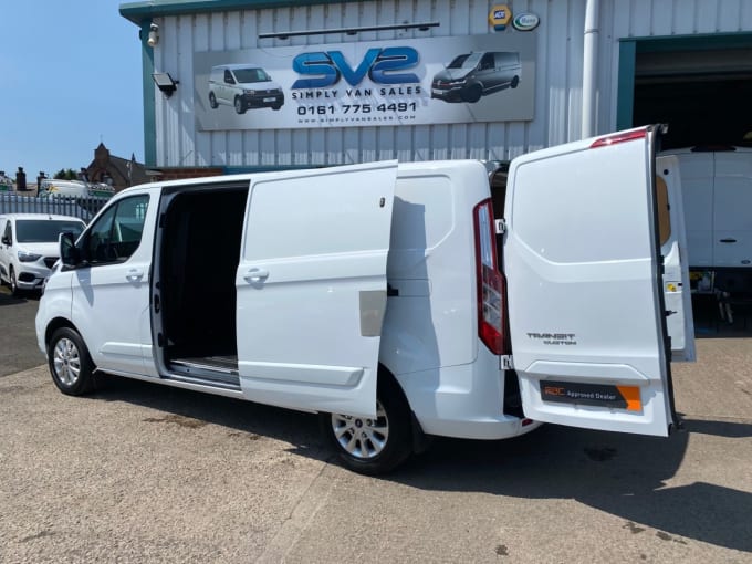2025 Ford Transit Custom